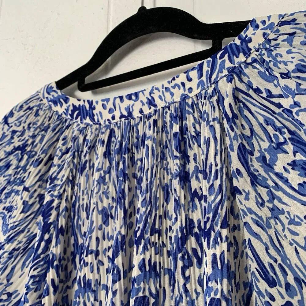Tahari Womens 1X Shirt Blouse Flowy Flutter Sleeves Blue White Floral NEW‎